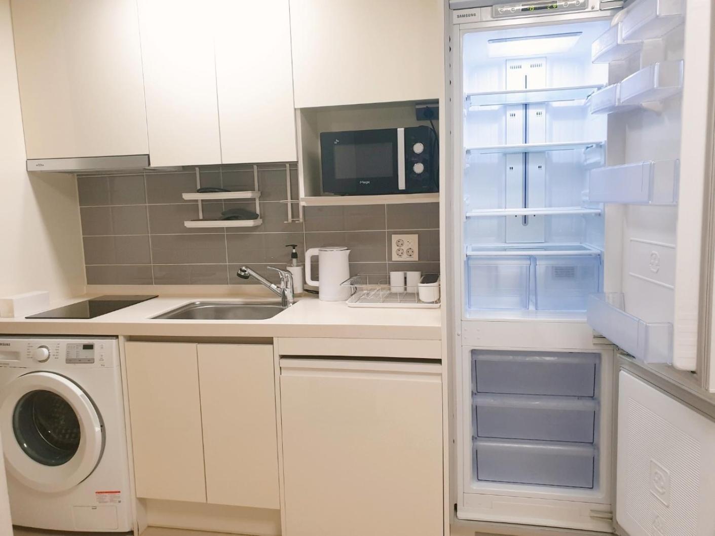อพาร์ทเม้น 2519#gangnam Urban Vogue #top-rated Unit # All-new Furniture & Peaceful Vibe#sinnonhyeon 1min